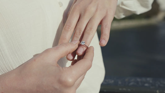 Hermias Signature 18K Altın Tektaş Pırlanta